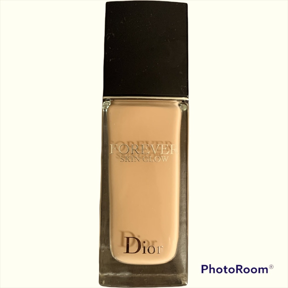 Dior Forever Skin Glow Foundation 2.5W